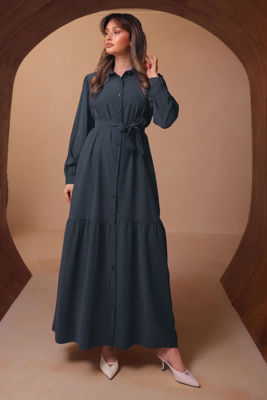 Tesettür giyim GRİ KUŞAKLI DİYAGONEL ELBİSE T 8462