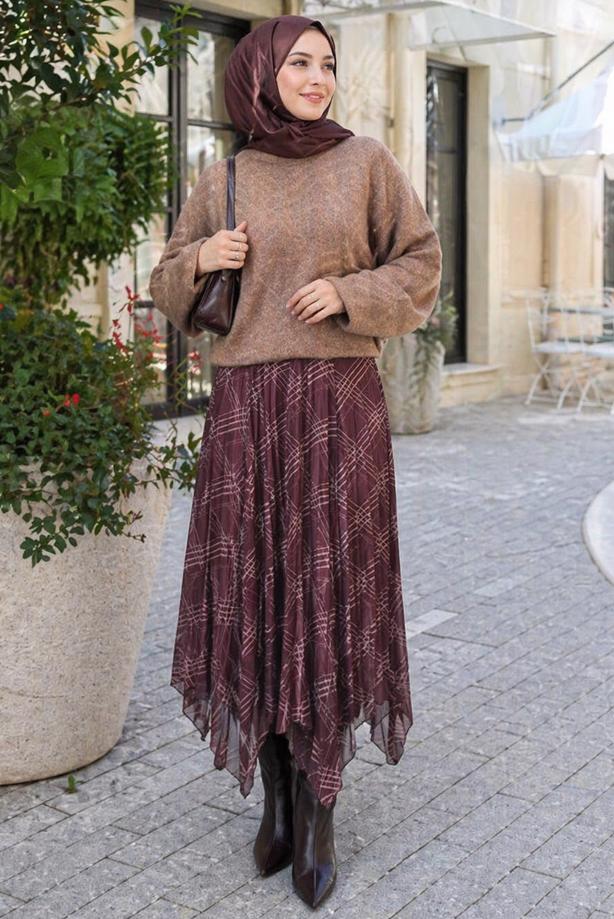 Hijab clothing PLUM ASYMMETRIC CUT PLAID SKIRT T 8401 - TRENDTESETTÜR