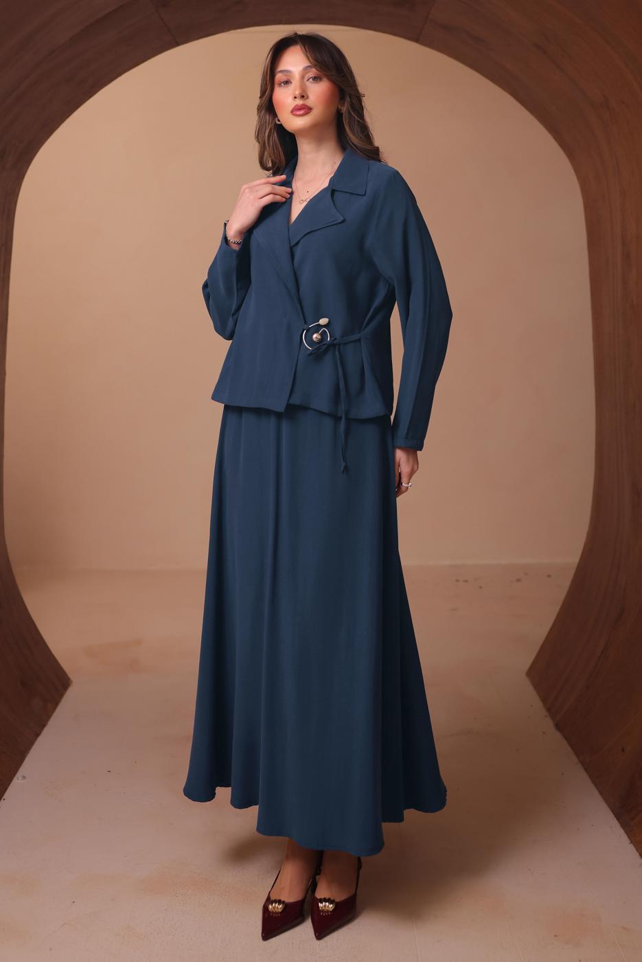Tesettür giyim LACİVERT DİYAGONEL KUMAŞ ETEKLİ TAKIM T 1562