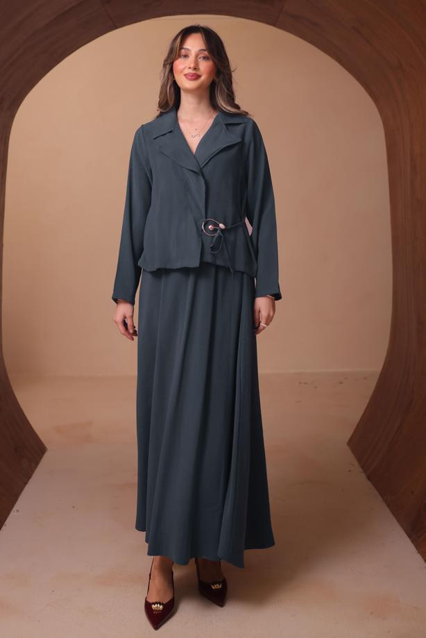 Tesettür giyim GRİ DİYAGONEL KUMAŞ ETEKLİ TAKIM T 1562 - TRENDTESETTÜR