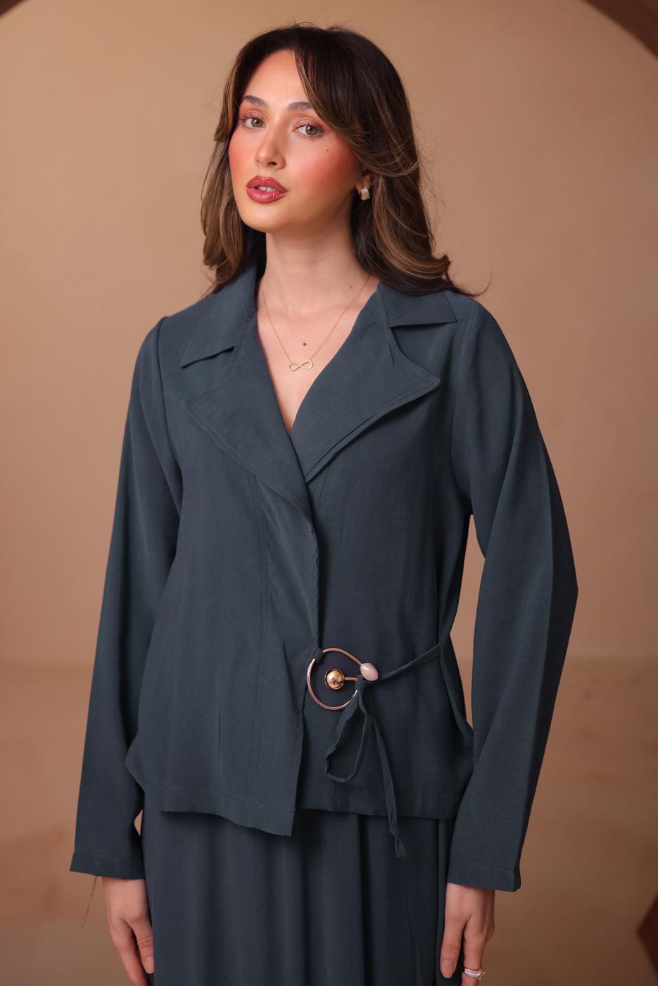 Tesettür giyim GRİ DİYAGONEL KUMAŞ ETEKLİ TAKIM T 1562