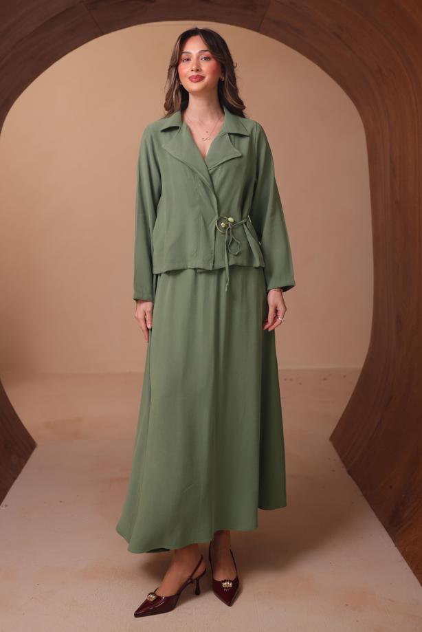 Tesettür giyim YEŞİL DİYAGONEL KUMAŞ ETEKLİ TAKIM T 1562 - TRENDTESETTÜR