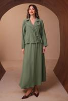 Tesettür giyim YEŞİL DİYAGONEL KUMAŞ ETEKLİ TAKIM T 1562