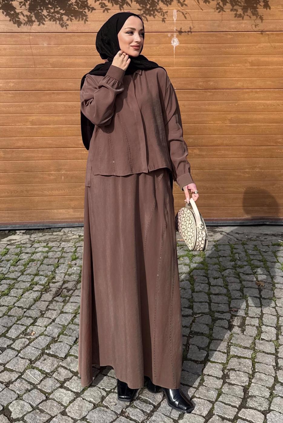 Hijab clothing BROWN SKIRTED SILK CUPRA SUIT T 6522