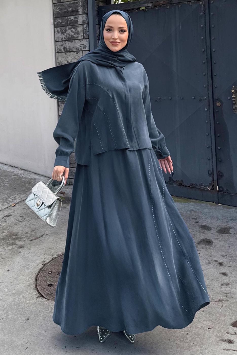 Hijab clothing NAVY BLUE SKIRTED SILK CUPRA SUIT T 6522