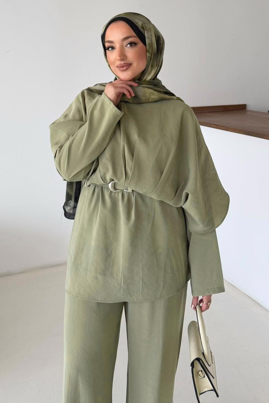 Vêtements hijab KAKI ENSEMBLE PANTALON CEINTURÉ T 2032