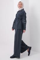 Tesettür giyim GRİ ŞERİTLİ DİYAGONEL TAKIM T 4127