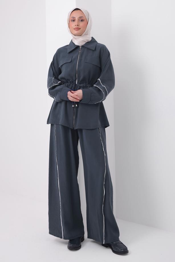 Tesettür giyim GRİ ŞERİTLİ BELİ BAĞCIKLI TAKIM T 4127 - TRENDTESETTÜR