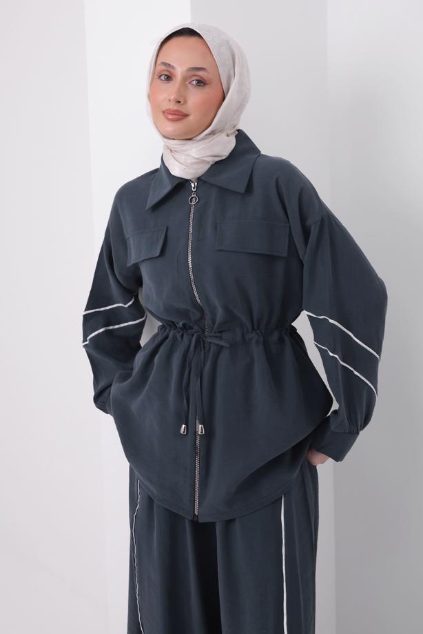Tesettür giyim GRİ ŞERİTLİ BELİ BAĞCIKLI TAKIM T 4127 - TRENDTESETTÜR