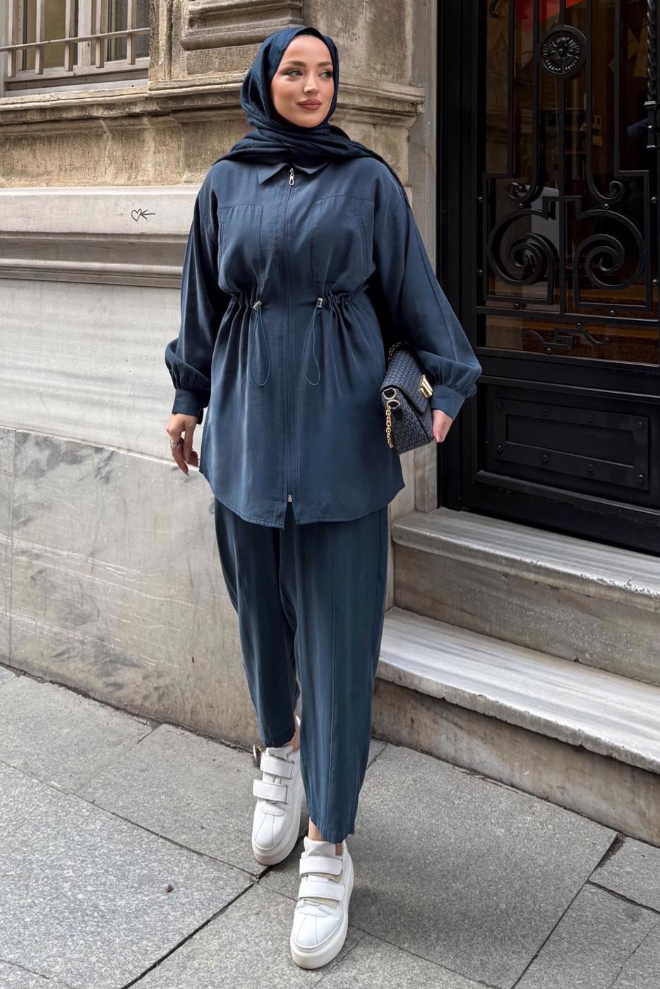 Vêtements hijab BLEU MARINE ENSEMBLE PANTALON TAILLE SMOCKÉE T 5522