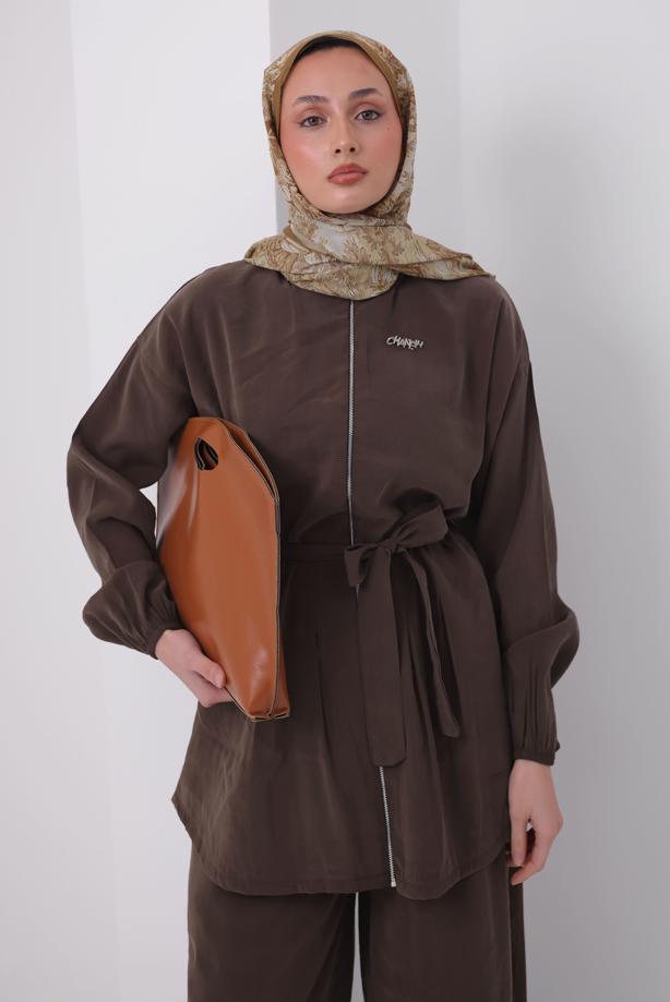 Tesettür giyim KAHVE PANTOLONLU KUŞAKLI TAKIM T 6917 - TRENDTESETTÜR