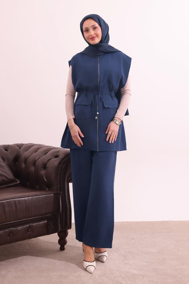Tesettür giyim LACİVERT BELİ BAĞCIKLI PANTOLONLU TAKIM T 7817 - TRENDTESETTÜR