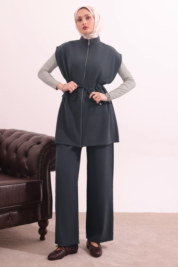 Tesettür giyim GRİ BELİ BAĞCIKLI PANTOLONLU TAKIM T 7817 - TRENDTESETTÜR