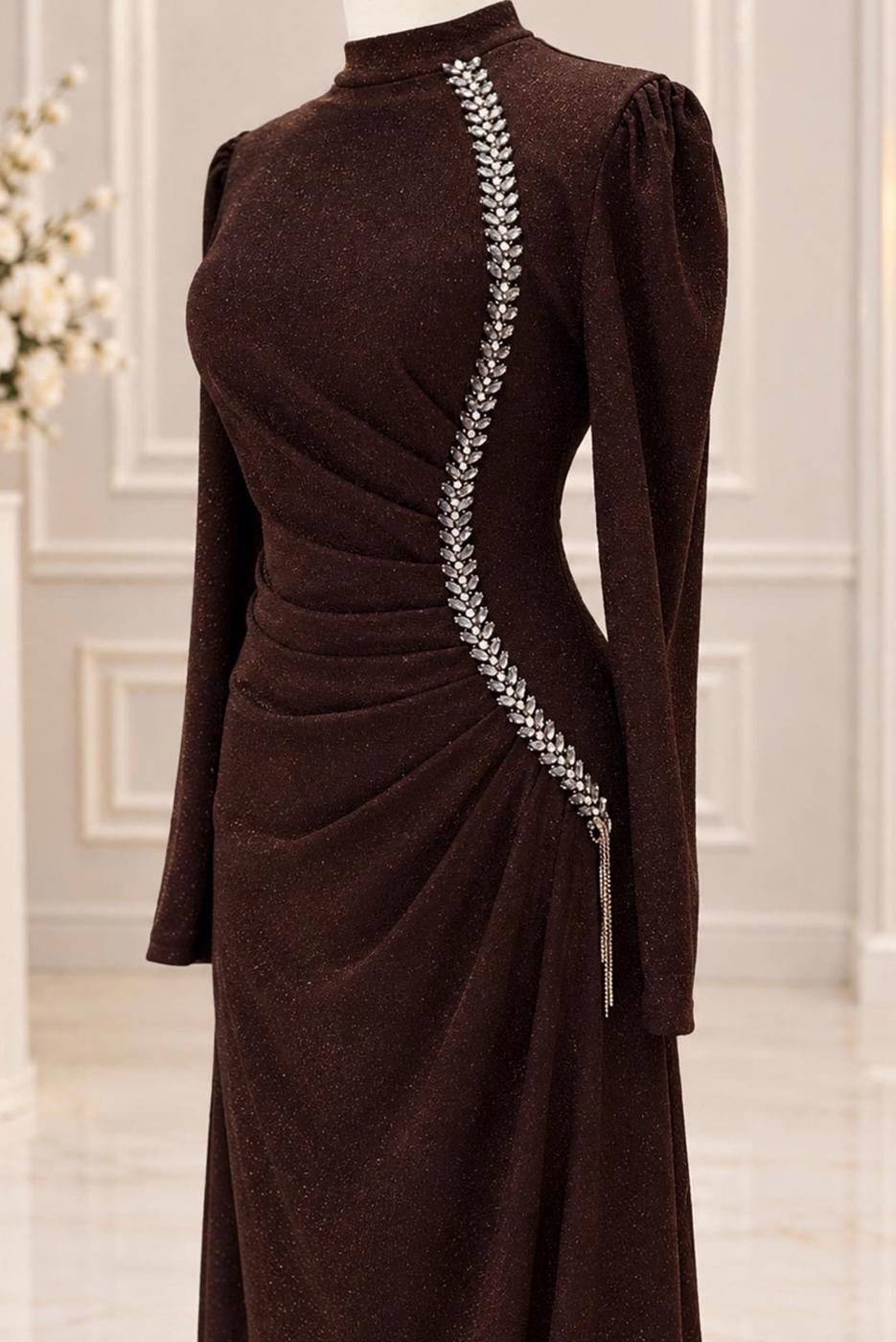 Vêtements hijab BRUN ROBE DE SOIRÉE DÉTAIL GEMME T 4731
