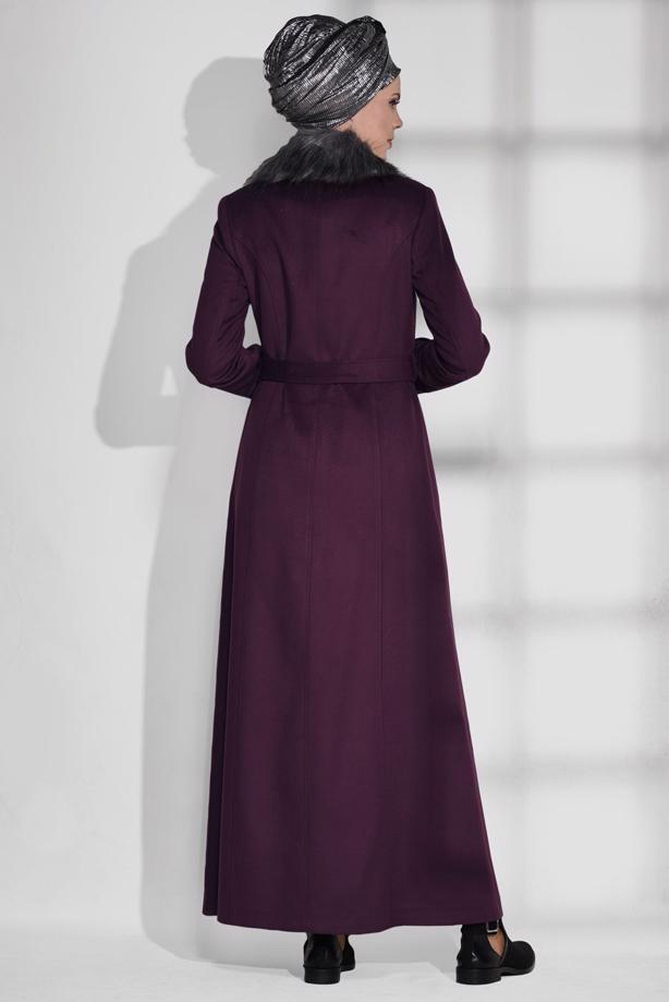 Tesettür giyim  DÜĞMELİ KÜRKLÜ MANTO 9749 - TRENDTESETTÜR