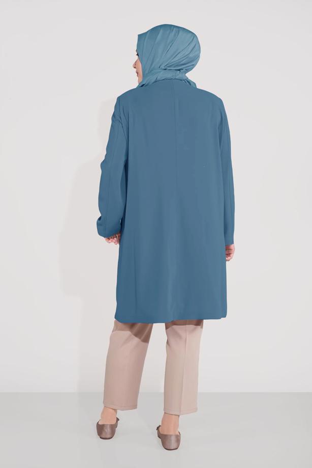 Tesettür giyim  ALVİNA İŞLEME DETAYLI DÜĞMELİ TRENÇKOT T 10234 - TRENDTESETTÜR