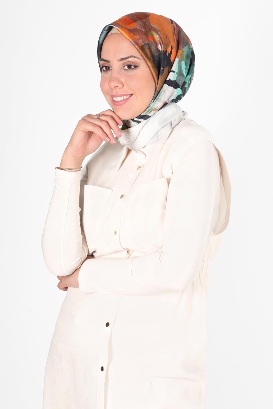 Tesettür giyim YEŞİL ALVİNA DİJİTAL SURA EŞARP 8118 