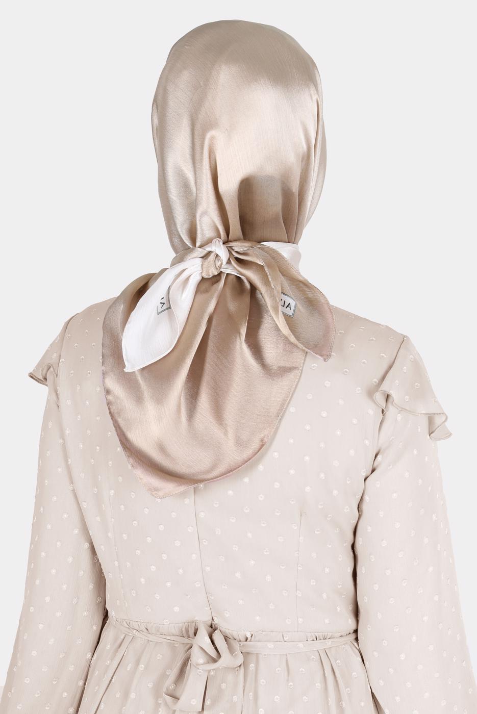 Tesettür giyim ALTIN ALVİNA JANJANLI DEGRADE EŞARP 8121 