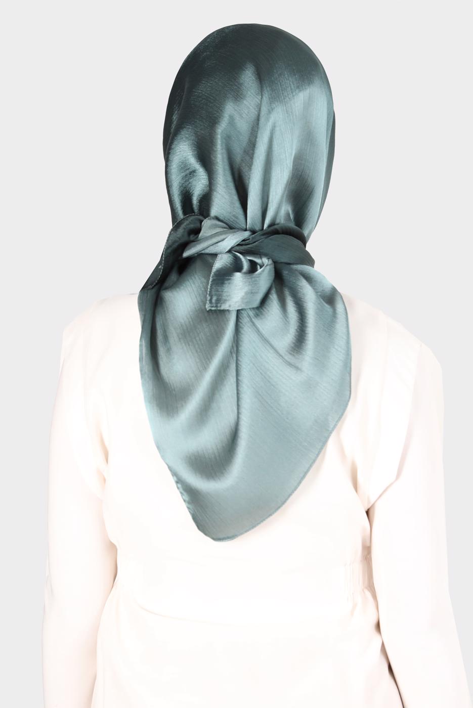 Tesettür giyim YEŞİL ALVİNA JANJANLI DEGRADE EŞARP 8121 