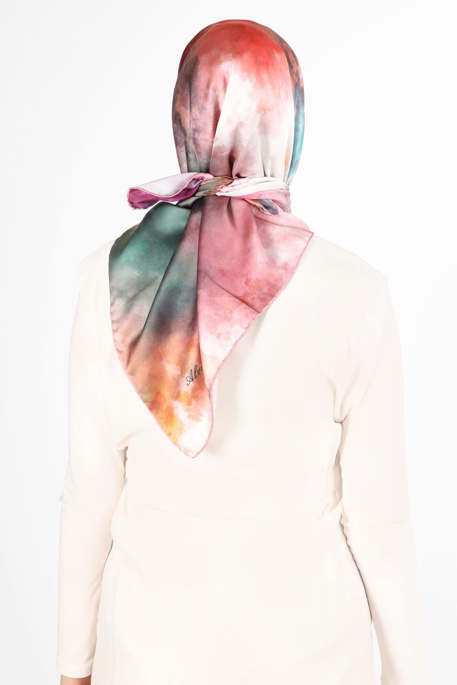 Tesettür giyim PUDRA ALVİNA DİJİTAL SURA EŞARP T 8122