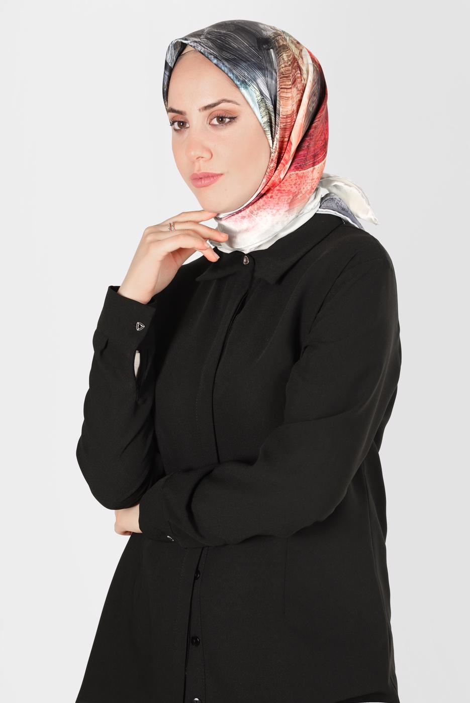 Tesettür giyim GÜMÜŞ ALVİNA DİJİTAL SURA EŞARP T 8123