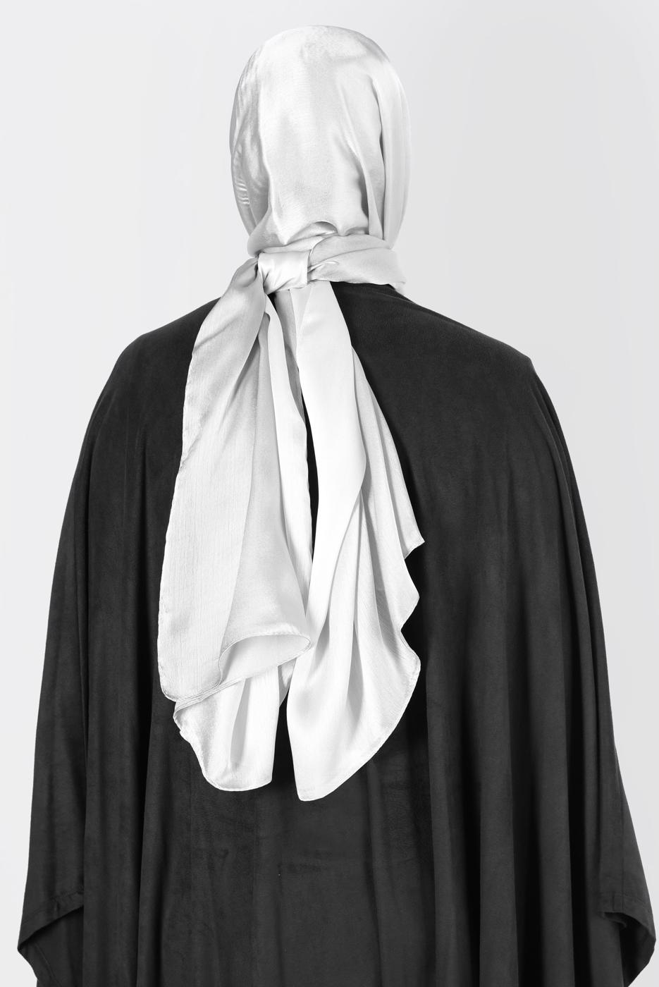 Tesettür giyim GÜMÜŞ ALVİNA JANJANLI DEGRADE ŞAL 8129 